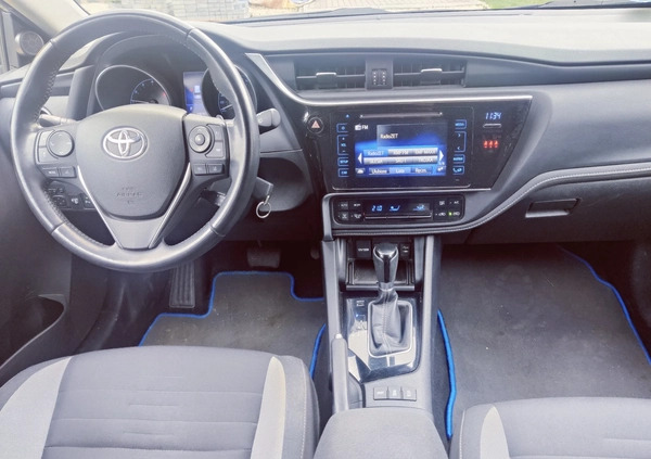 Toyota Auris cena 42999 przebieg: 158742, rok produkcji 2016 z Ostrołęka małe 106